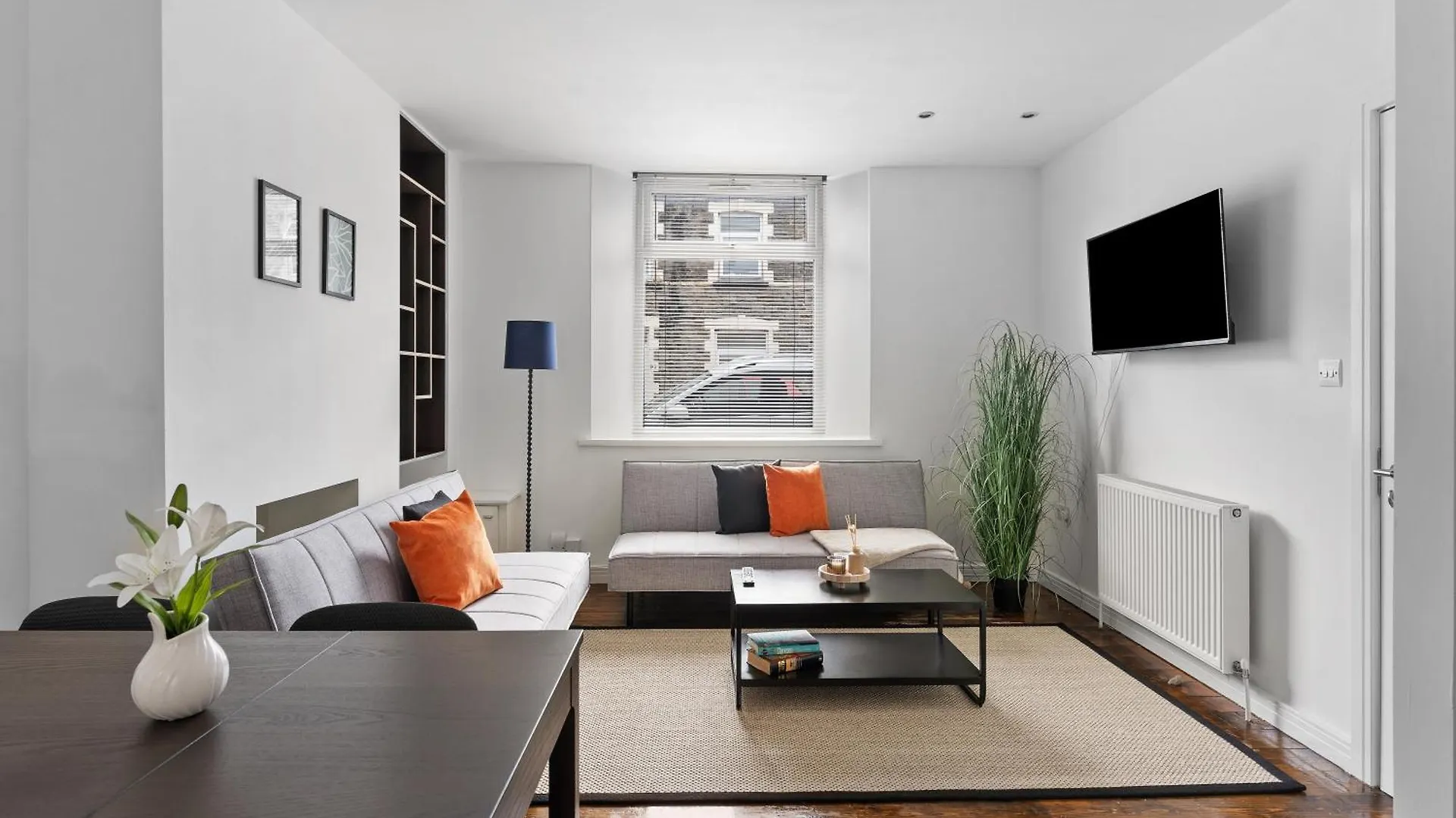 Long Stay Stylish 1Br Close To City Centre With Parking Netflix Garden Cardiff